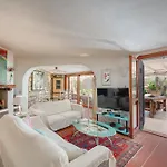 Di Lusso Pantogiacon Giardino 빌라 *