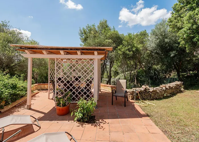 Di Lusso Pantogiacon Giardino וילה